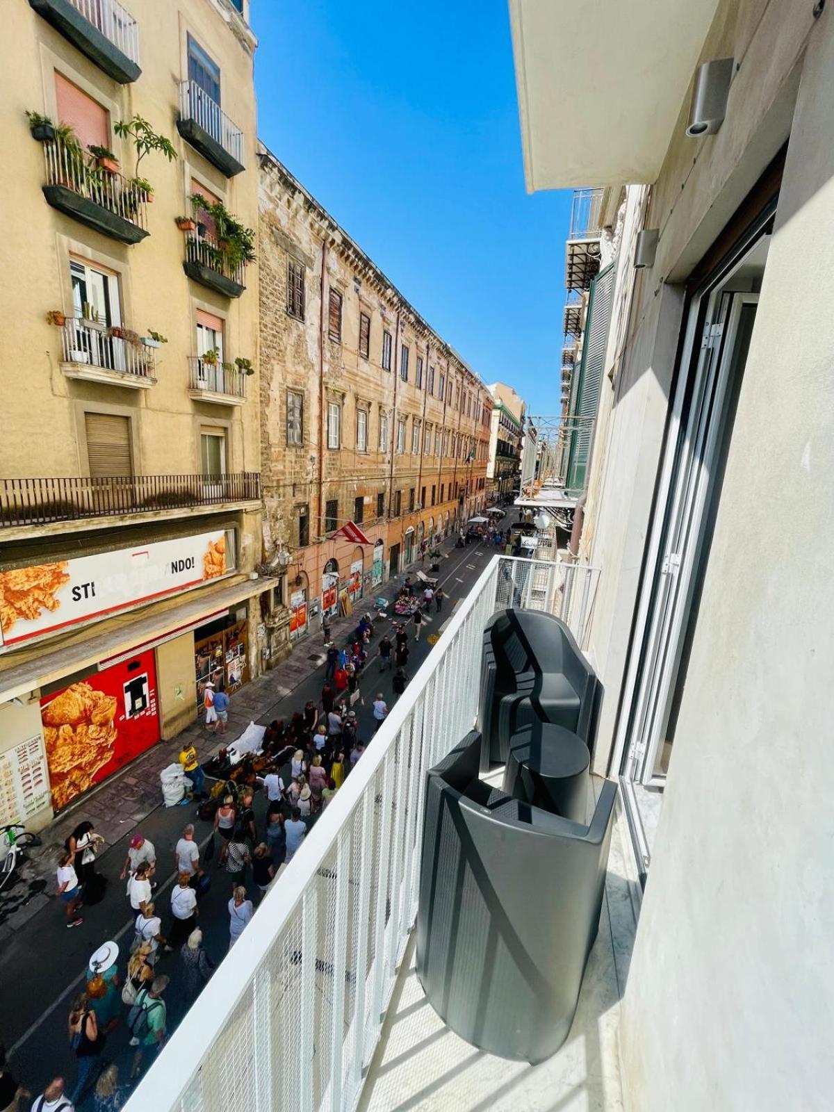 Bieddu Suites Palermo Exterior foto